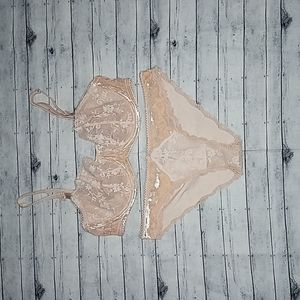 Victoria's Secrets Dream Angel bra and Panty set